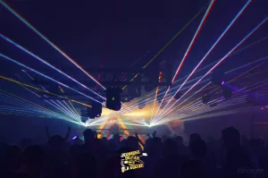 Affiche recto de l'événement : We Love The 90's